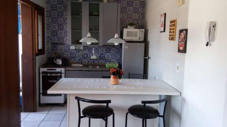 Apartamento com 2 Quartos à Venda, 61 m² por R$ 280.000