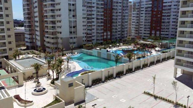 Apartamento com 2 Quartos à Venda, 70 m² por R$ 245.000