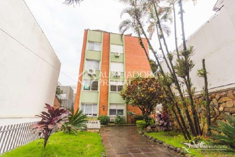 Apartamento com 3 Quartos à Venda, 101 m² por R$ 580.000