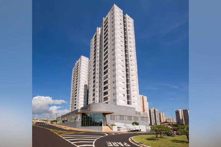 Apartamento com 3 Quartos à Venda, 106 m² por R$ 470.000