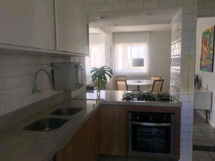 Apartamento com 3 Quartos à Venda, 120 m² por R$ 540.000