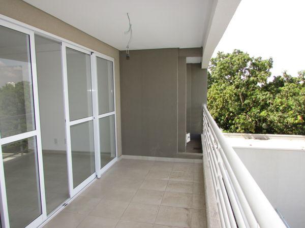 Apartamento com 3 Quartos à Venda, 80 m² por R$ 265.000