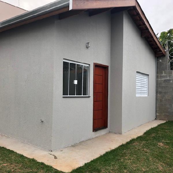 Casa com 2 Quartos à Venda, 42 m² por R$ 260.000 COD.