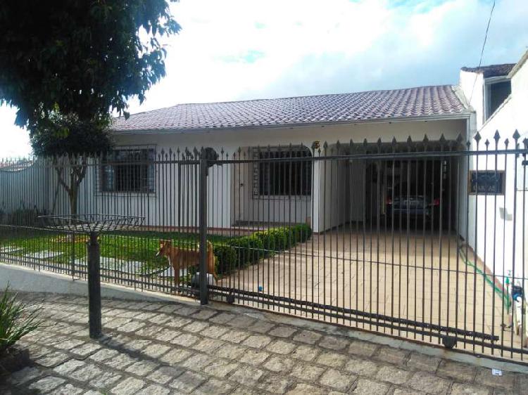 Casa com 3 Quartos à Venda, 130 m² por R$ 495.000 COD.