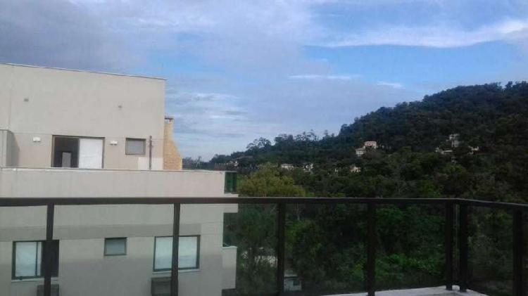 Cobertura com 3 Quartos à Venda, 143 m² por R$ 682.000