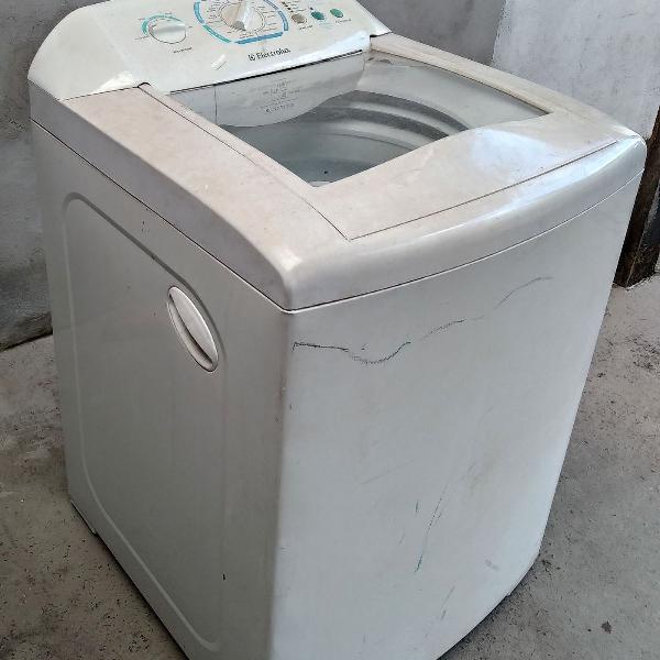 Maquina de lavar 12kg.