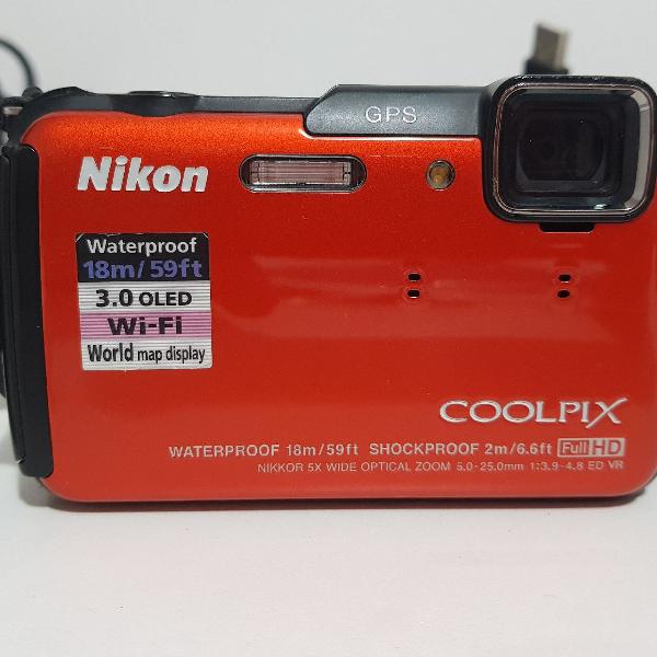 Nikon coolpix aw110 à prova dágua