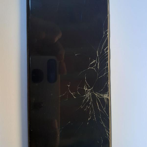 Samsung A20 tela quebrada desbloqueado