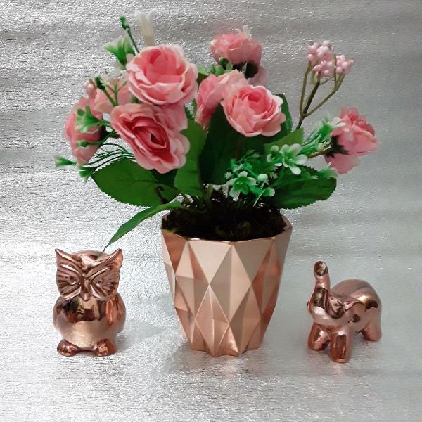 arranjo rosas artificiais enfeite rose gold