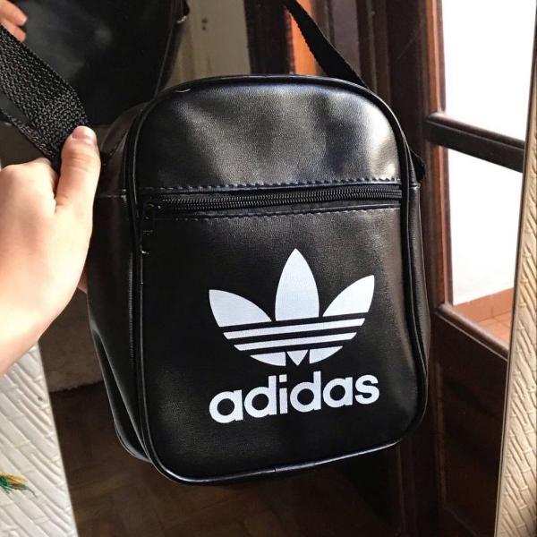 bolsa adidas (olhem a descrição!!!)