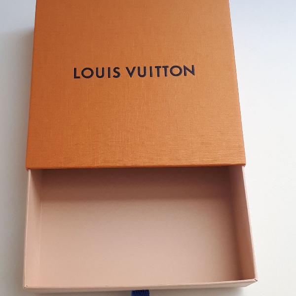 caixa Louis Vuitton pequena
