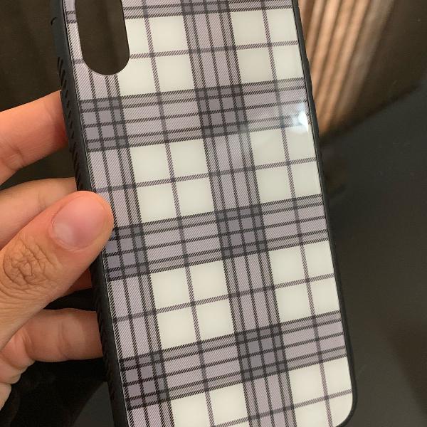 case iphone x/xs xadrez preto e branco