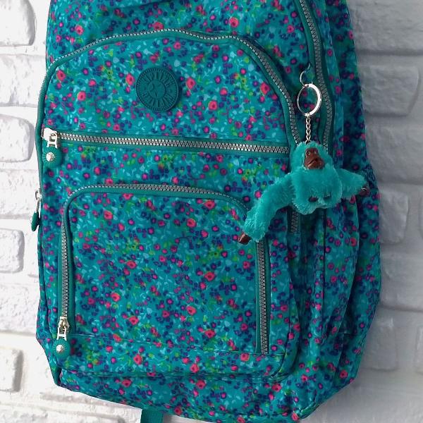 mochila floral kipling