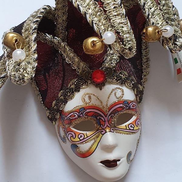 máscara veneziana decorativa
