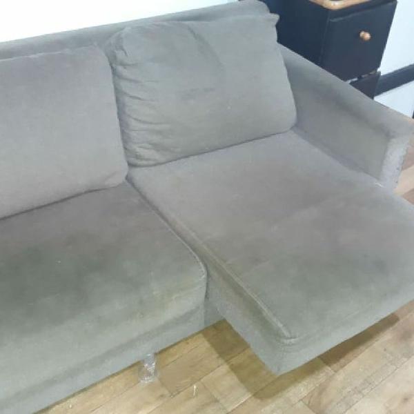 sofa de 2 lugares