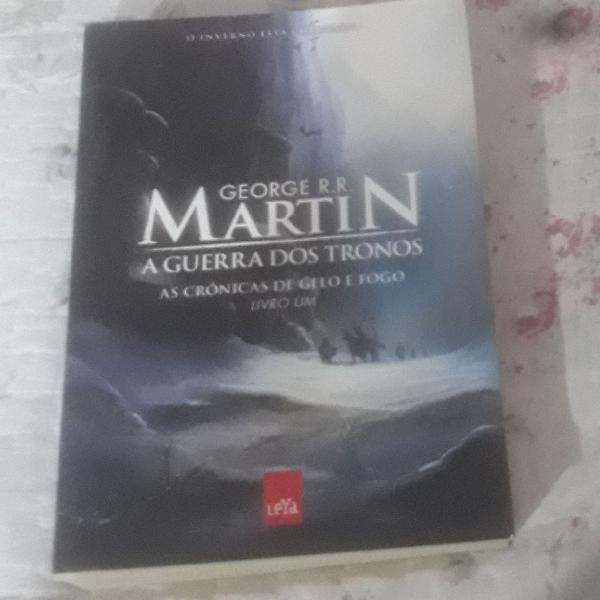 A Guerra dos tronos " As Crônicas de gelo e fogo"