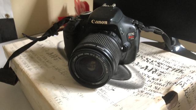 CÂNON T3i