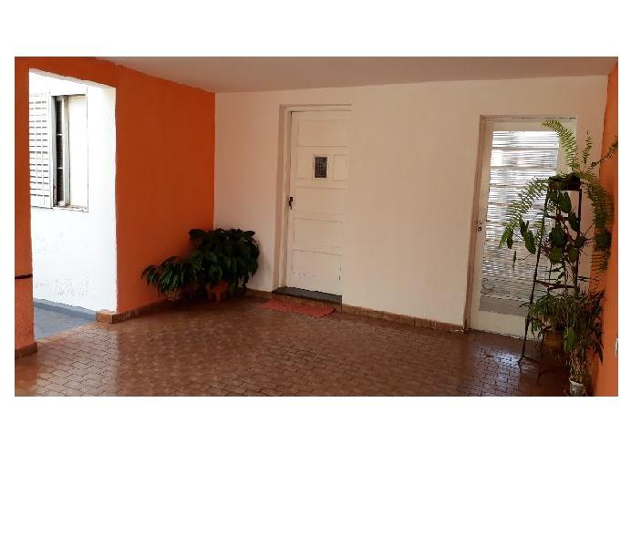Casa com 3 dormitórios e garagem 134m² na Vila Tibério