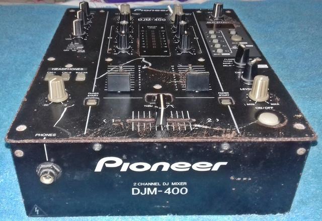 Mixer Pioneer DJM 400 (Usado)