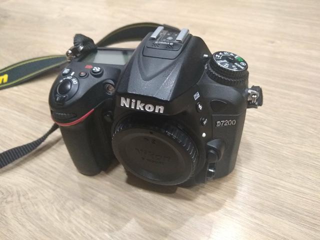 Nikon D corpo