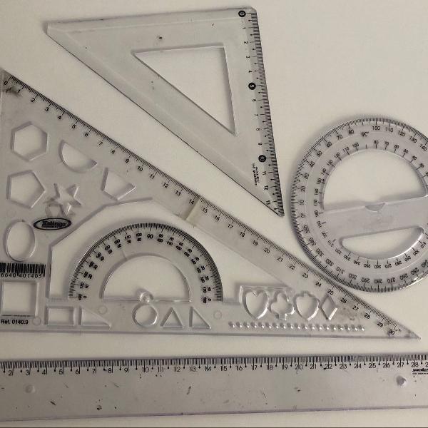 jogo de esquadros, régua e transferidor
