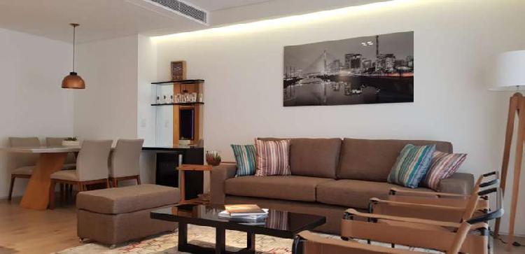 Apartamento com 1 Quarto para Alugar, 92 m² por R$