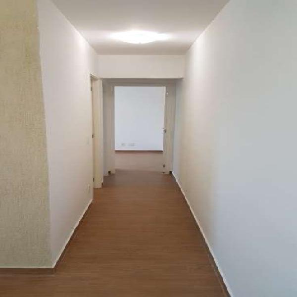 Apartamento com 2 Quartos à Venda, 47 m² por R$ 180.000