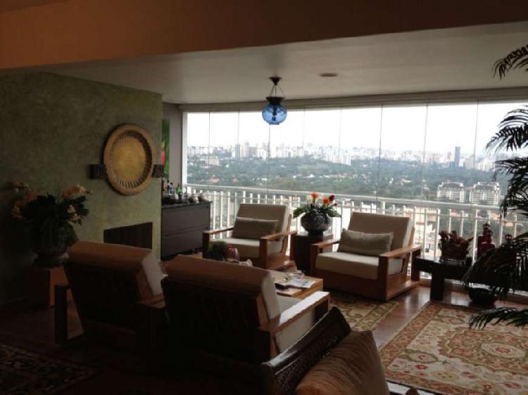 Apartamento com 2 Quartos para Alugar, 167 m² por R$