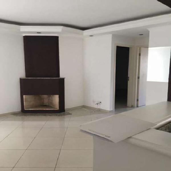 Apartamento com 2 Quartos para Alugar, 49 m² por R$