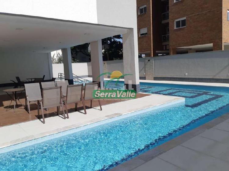 Apartamento com 2 Quartos para Alugar, 81 m² por R$