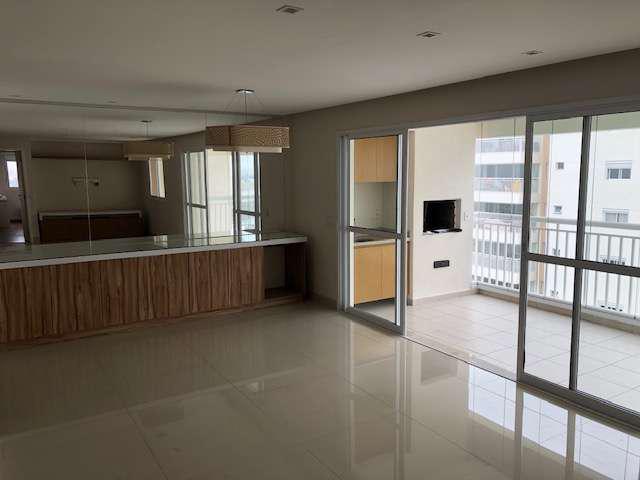 Apartamento com 3 Quartos à Venda, 123 m² por R$ 1.180.000