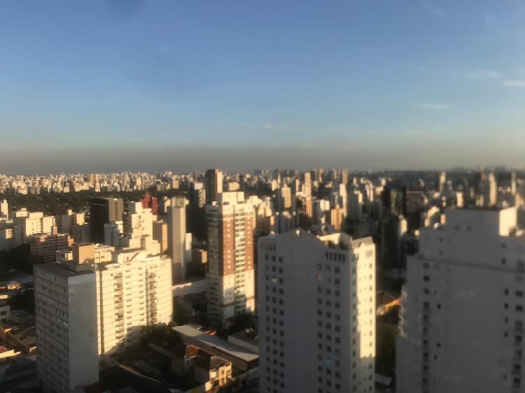 Apartamento com 3 Quartos para Alugar, 85 m² por R$