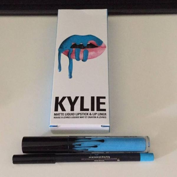 Batom Kylie Jenner Lipkit Kylie Cosmetics Original