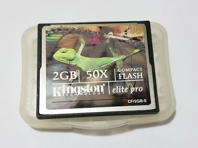 Cartão de Memória Compact Flash 2GB Kingston