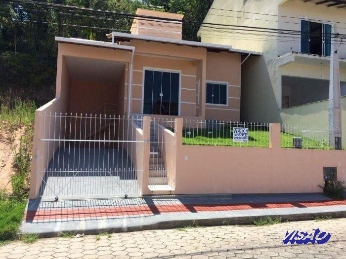 Casa com 2 Quartos à Venda, 85 m² por R$ 199.000 COD. 6938