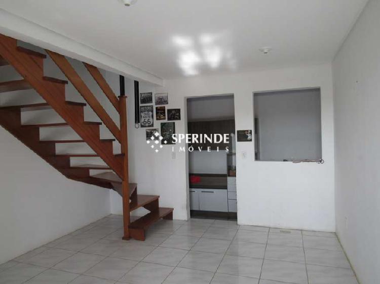 Casa com 2 Quartos para Alugar, 45 m² por R$ 550/Mês COD.