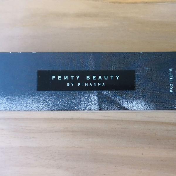 Fenty Beauty Foundation base rihanna