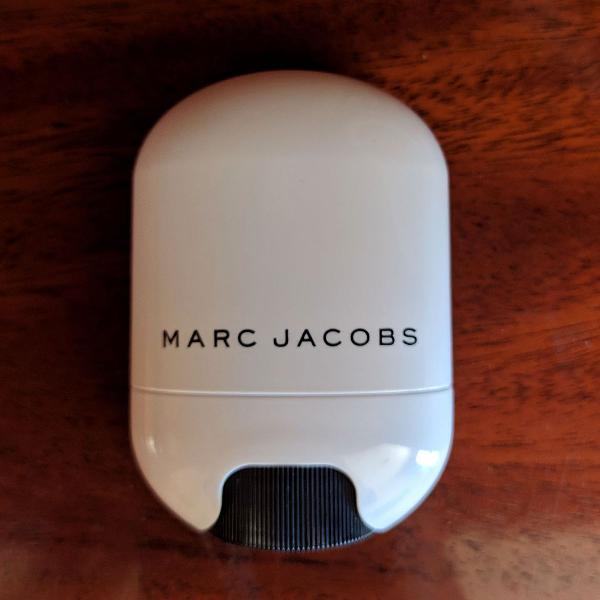 Iluminador Marc Jacobs