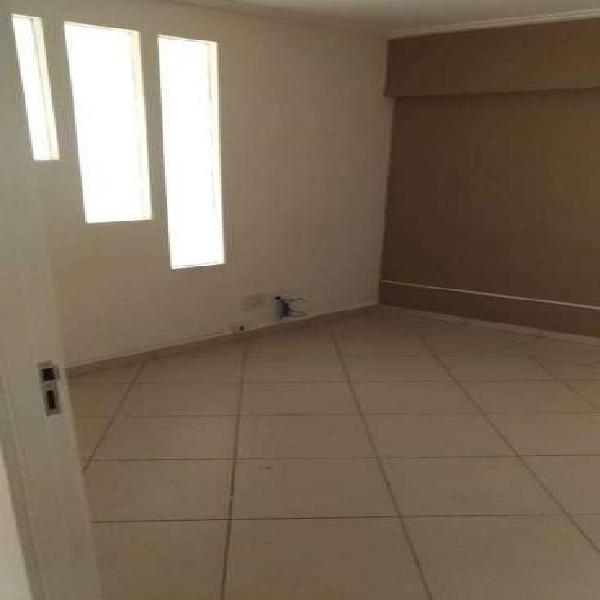 Imóvel Comercial para Alugar, 65 m² por R$ 1.930/Mês COD.