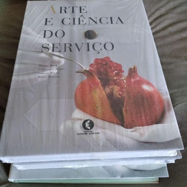 Livro de Gastronomia - Arte e Ciência do Serviço