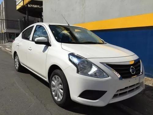 Nissan Versa 1.0 12v Conforto 4p