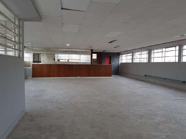 Sala Comercial para Alugar, 230 m² por R$ 2.900/Mês COD.