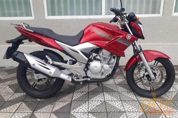 Yamaha - YS