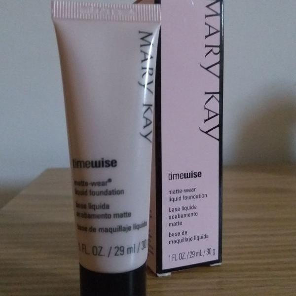 base beige 7 matte timewise mary kay
