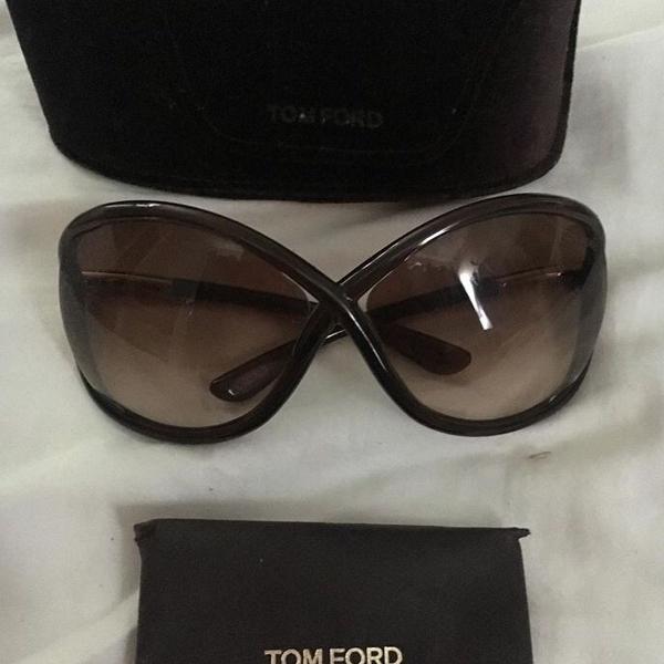 culos escuros tom ford - modelo whitney