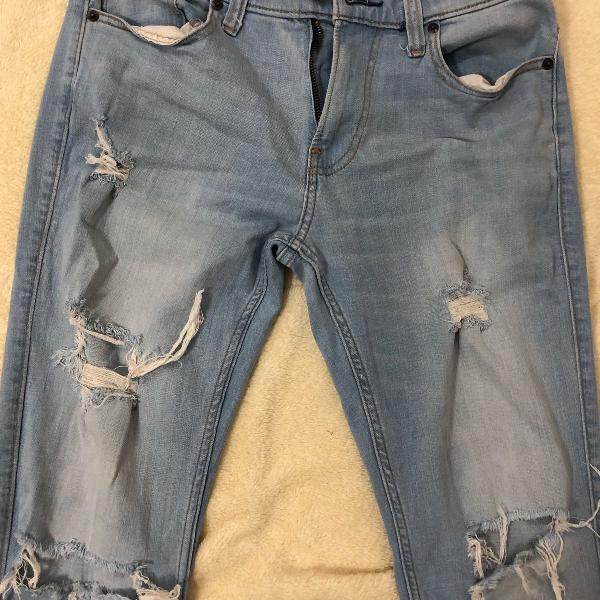 destroyed jeans hollister