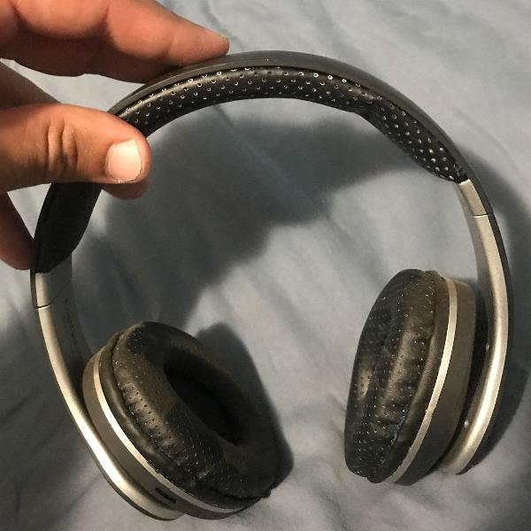 escute música mais solto!