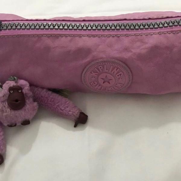 kipling estojo