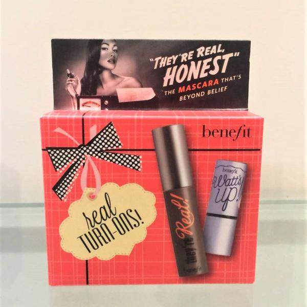 kit rímel + iluminador benefit