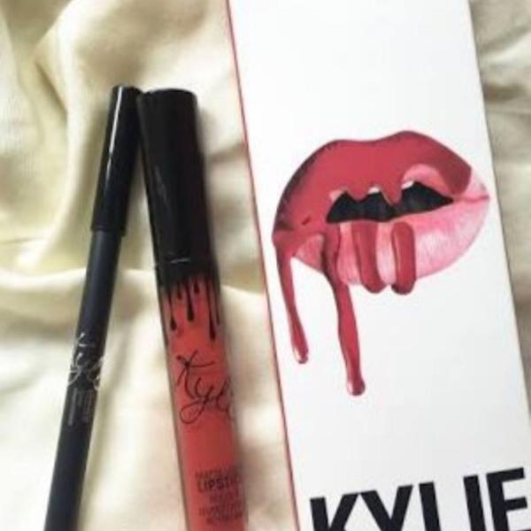 kylie lipstick &amp; lip liner kristen